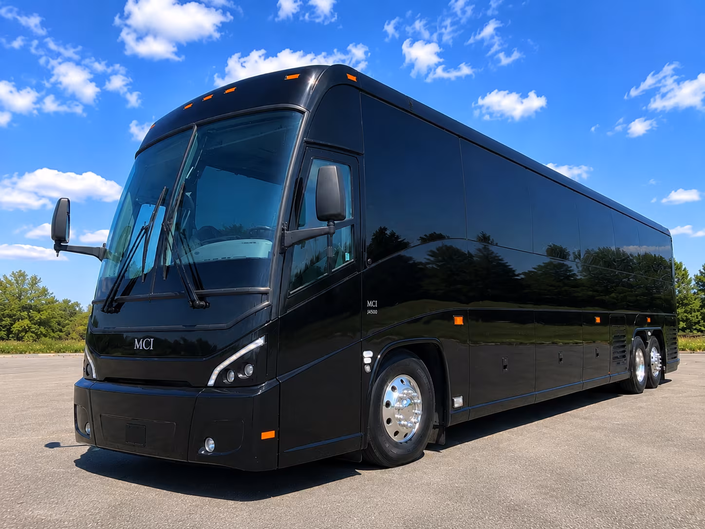 alhambra charter bus hero 3