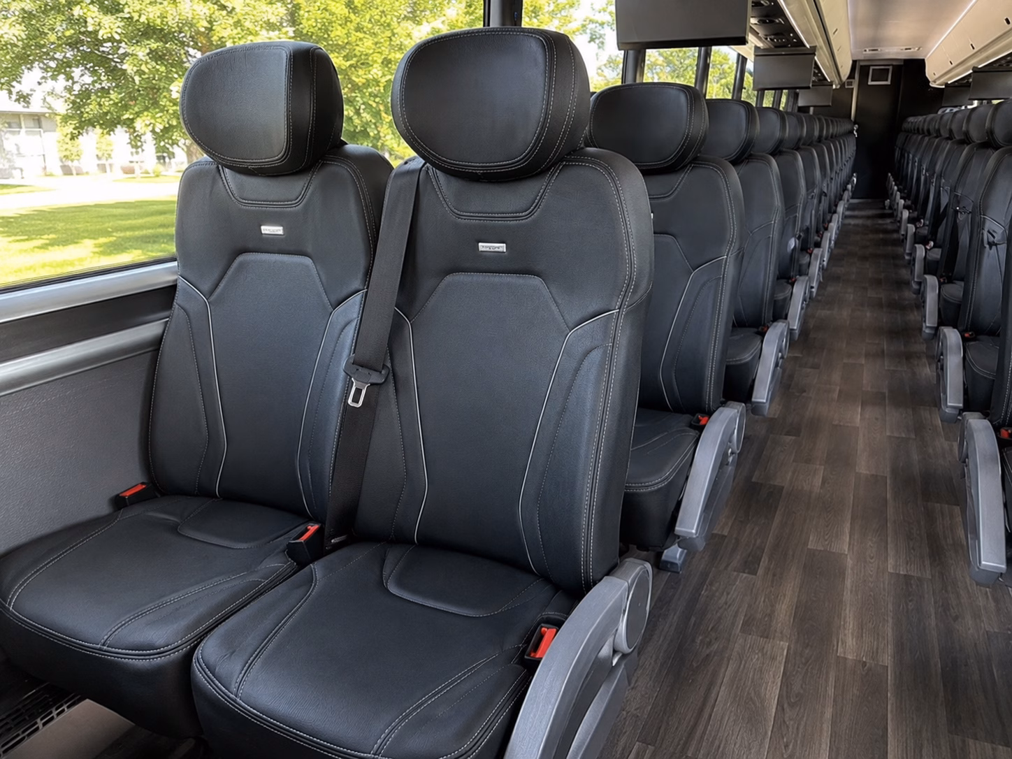 alhambracharterbusservices com makes cucamonga valley and san bernardino wine country easy from alhambra